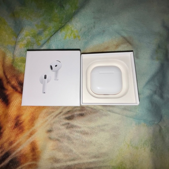 White Wireless Earbuds with Charging Case